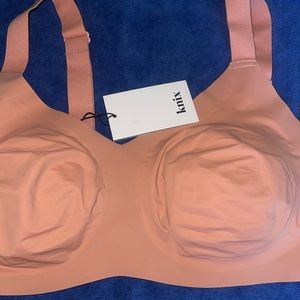 Neck no underwire light padding size 8